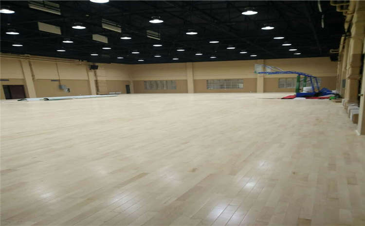 怎么保養(yǎng)？體育運(yùn)動地板楓木