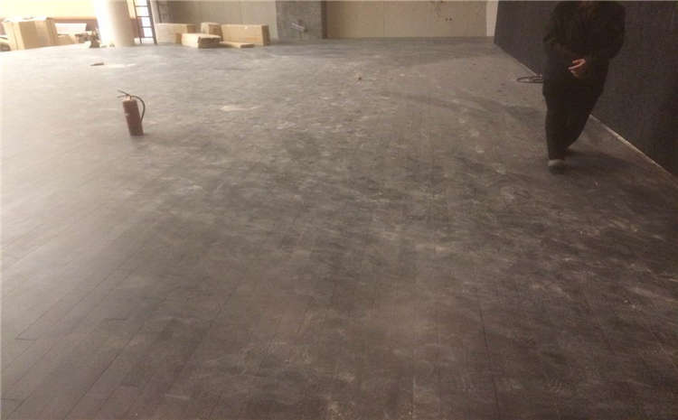 24厚舞臺實木地板批發價格