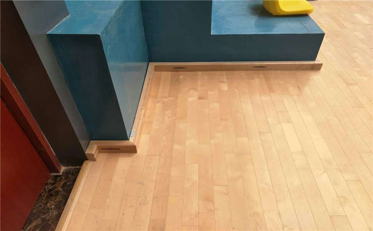 俄勒岡松籃球場實木地板單層龍骨結構