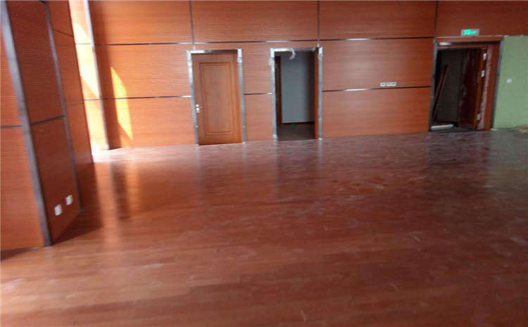 學校運動體育地板板式龍骨結構