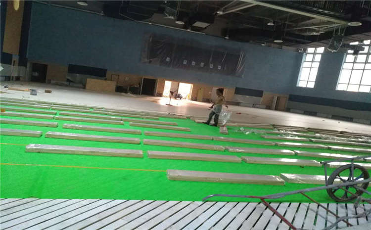 運動木地板安裝如何驗收？