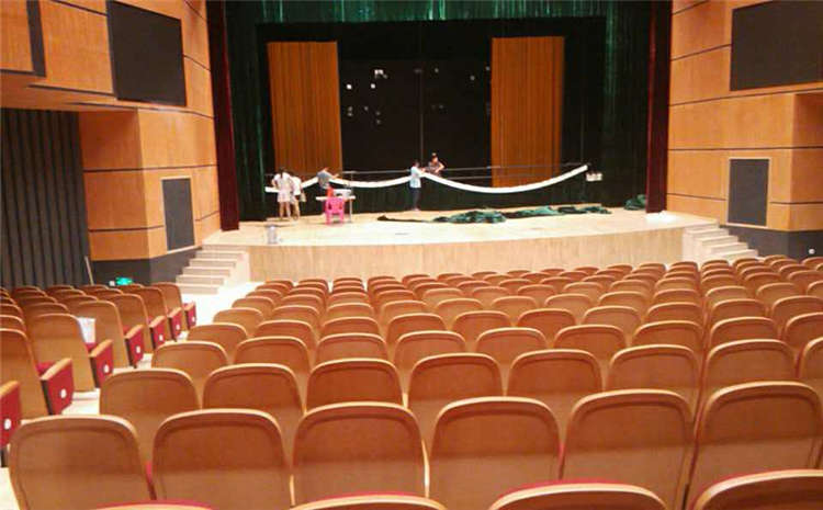 24厚籃球場實木地板多少錢一平米？