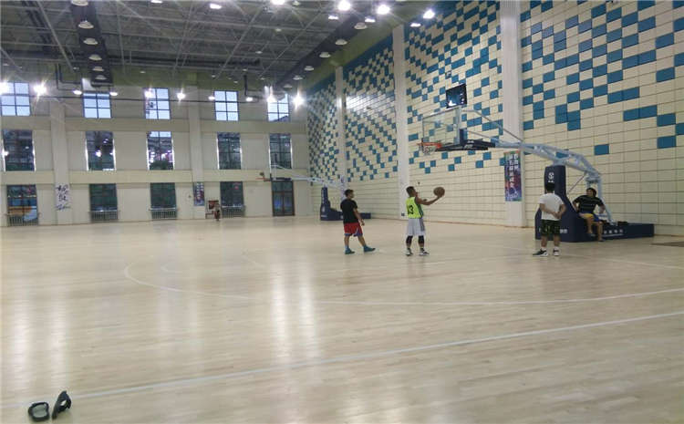 運動木地板鋪裝