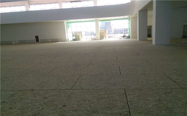 硬木企口舞臺運(yùn)動木地板**