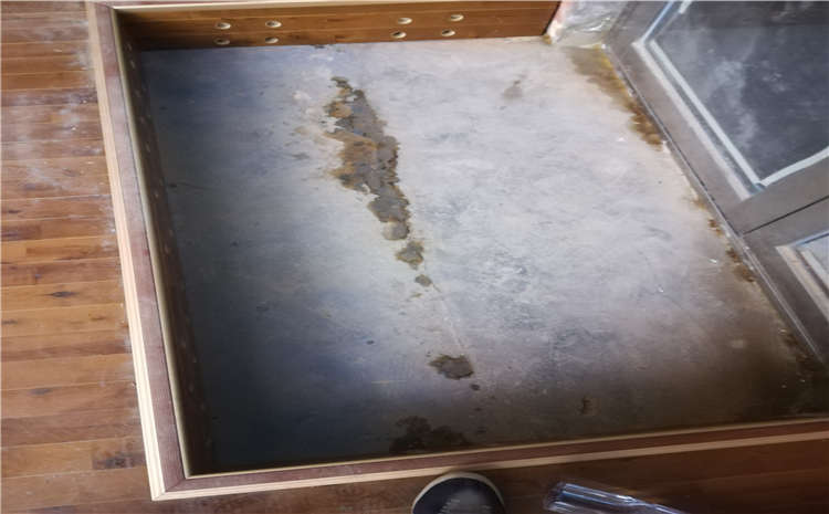 大型籃球?qū)嵞具\(yùn)動(dòng)地板多少錢(qián)合適