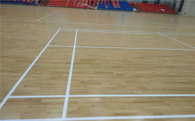 松木羽毛球館木地板每平米**