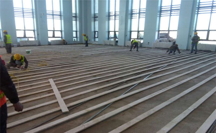 柞木運(yùn)動(dòng)體育地板結(jié)構(gòu)