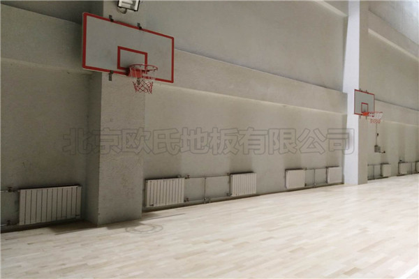 北京房山區(qū)燕山體育館木地板項(xiàng)目