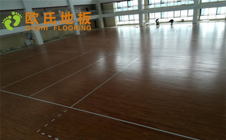重慶忠縣中學(xué)籃球排球場(chǎng)木地板圖片