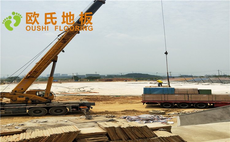 德清求是高級(jí)中學(xué)體育館木地板案例