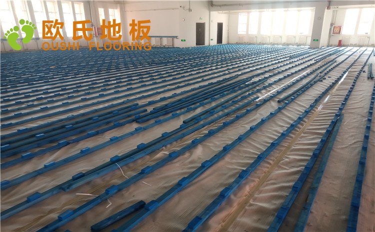 烏魯木齊烏蘇市南區第二中學體育館木地板項目